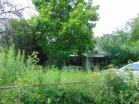 1629 Edgecombe Avenue Indianapolis IN 46227