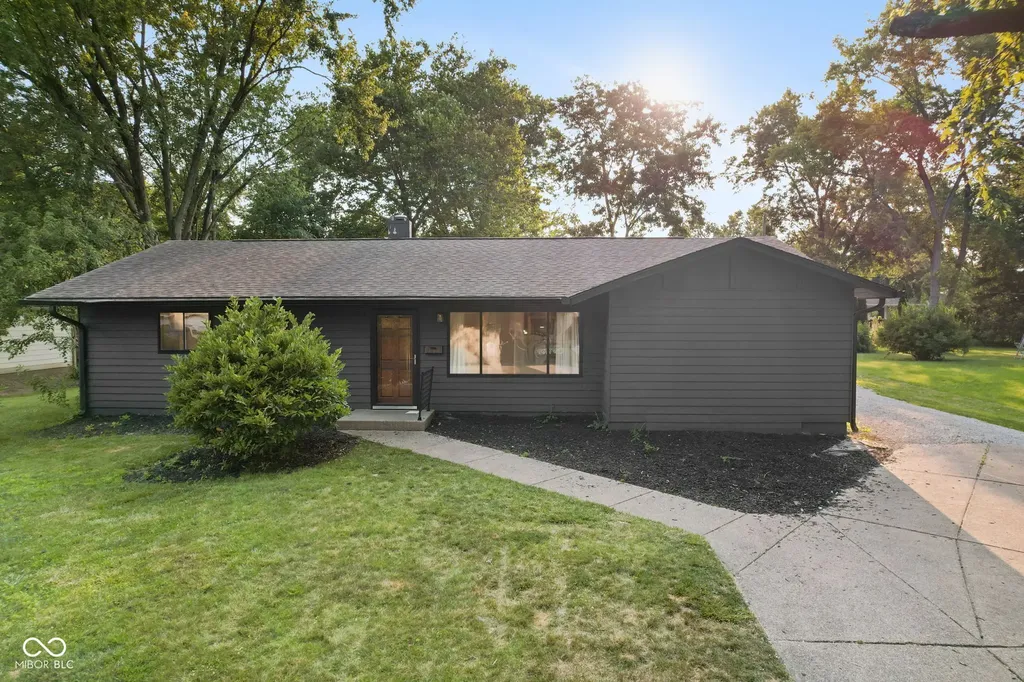 148 Park Lane Carmel IN 46032