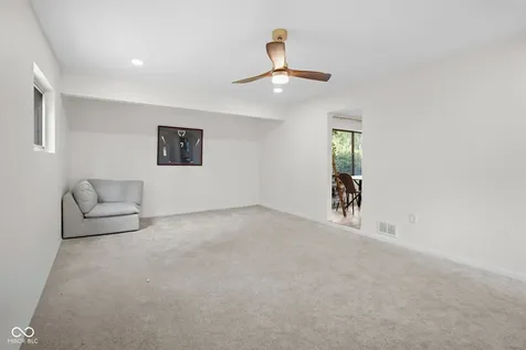 148 Park Lane Carmel IN 46032