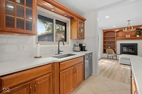 148 Park Lane Carmel IN 46032