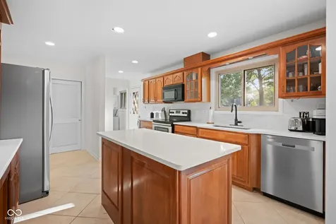 148 Park Lane Carmel IN 46032