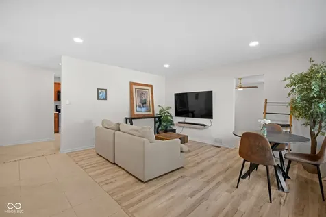 148 Park Lane Carmel IN 46032