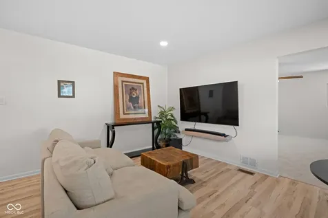 148 Park Lane Carmel IN 46032