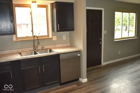 5531 Northport Drive Indianapolis IN 46221
