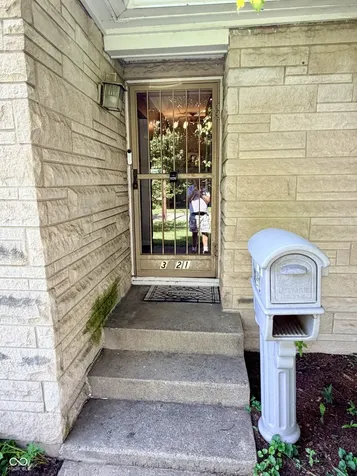 3721 Watson Road Indianapolis IN 46205