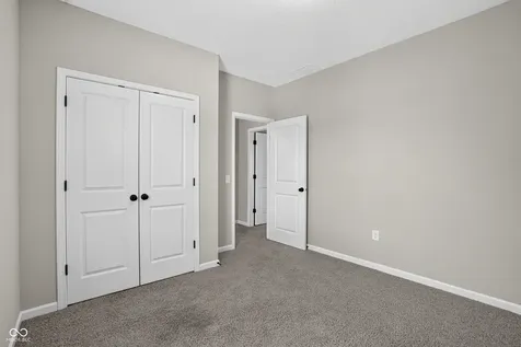 5921 Gateway East Drive Whitestown IN 46075