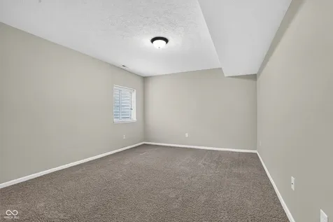 5921 Gateway East Drive Whitestown IN 46075