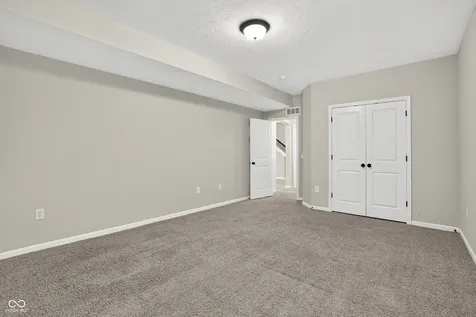 5921 Gateway East Drive Whitestown IN 46075