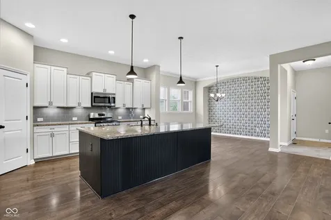 5921 Gateway East Drive Whitestown IN 46075
