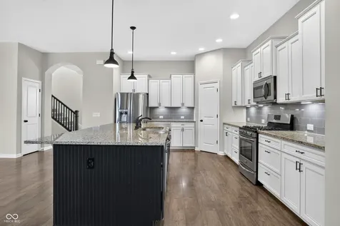 5921 Gateway East Drive Whitestown IN 46075