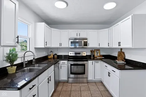 2625 N New Jersey Street Indianapolis IN 46205