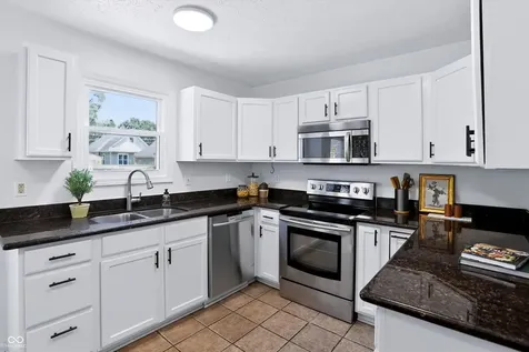 2625 N New Jersey Street Indianapolis IN 46205