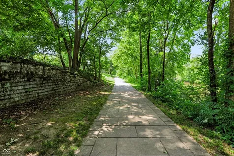 2625 N New Jersey Street Indianapolis IN 46205