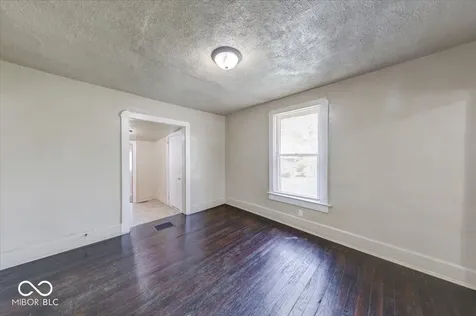 127 S Arlington Avenue Indianapolis IN 46219