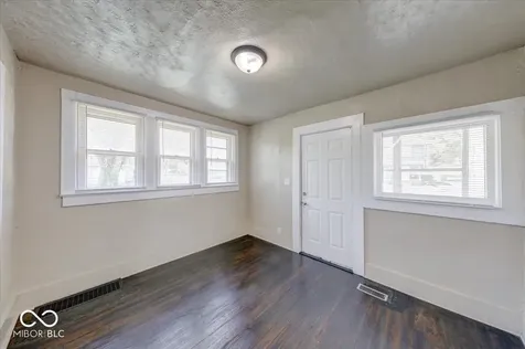 127 S Arlington Avenue Indianapolis IN 46219