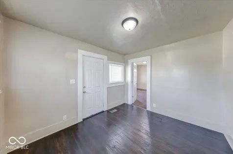 127 S Arlington Avenue Indianapolis IN 46219