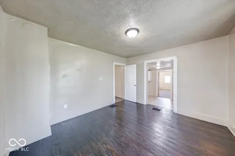 127 S Arlington Avenue Indianapolis IN 46219
