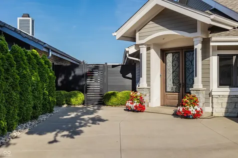8134 Dean Road Indianapolis IN 46240