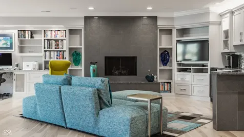 8134 Dean Road Indianapolis IN 46240
