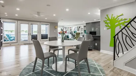 8134 Dean Road Indianapolis IN 46240