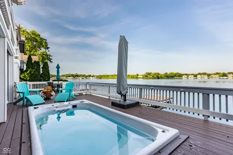 8134 Dean Road Indianapolis IN 46240