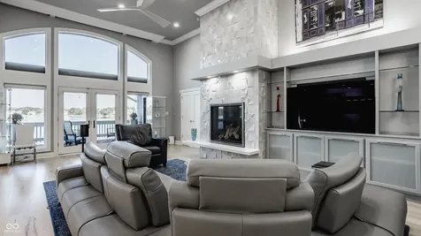 8134 Dean Road Indianapolis IN 46240