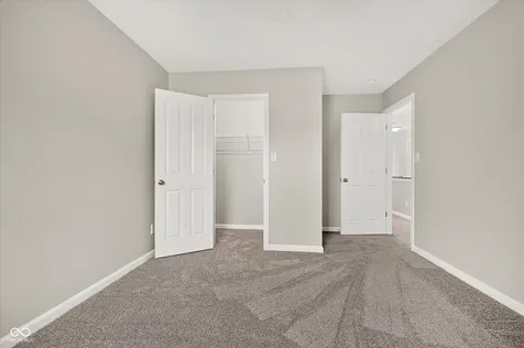 239 Entrance Hall View Greenwood IN 46142