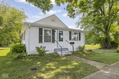 915 S Home Avenue Franklin IN 46131