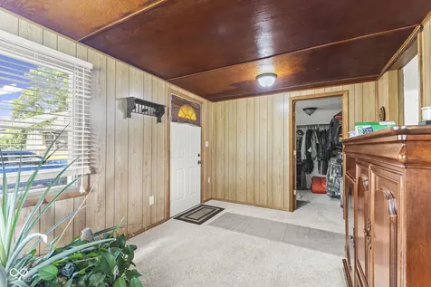 915 S Home Avenue Franklin IN 46131