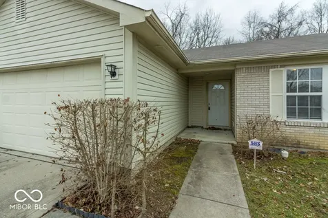 5810 Rolling Bluff Indianapolis IN 46221