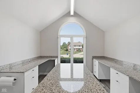 161 Stony Creek Overlook Noblesville IN 46060