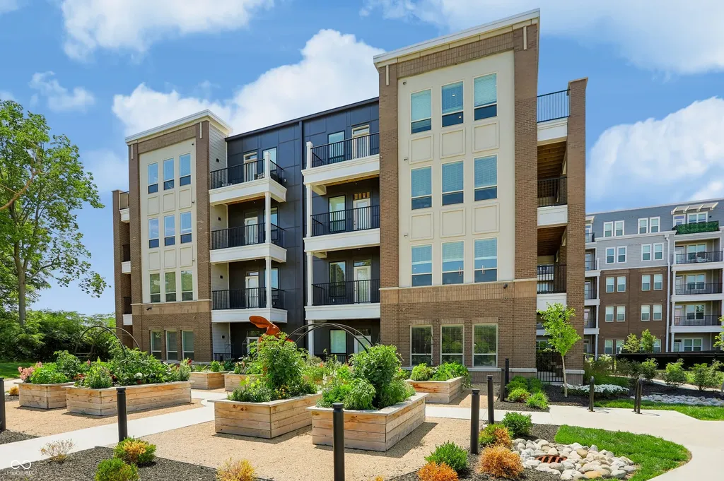 13111 Old Meridian Street Carmel IN 46032