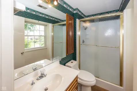 5521 N Sugar Hills Drive Greenfield IN 46140