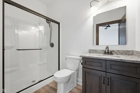 910 S 800 E Zionsville IN 46077