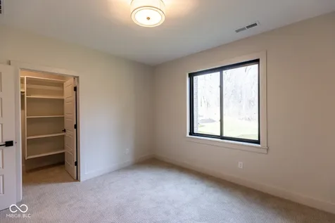 871 Rosemary Carmel IN 46032