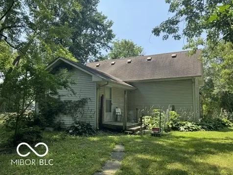 13182 Cyntheanne Road Fishers IN 46037