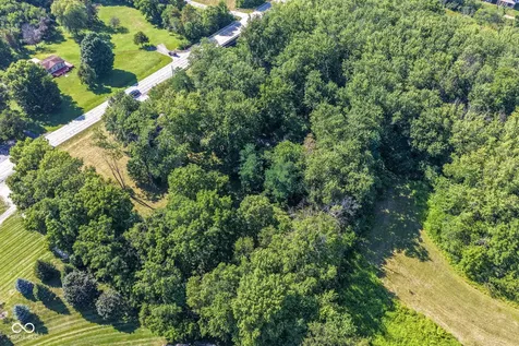 13182 Cyntheanne Road Fishers IN 46037
