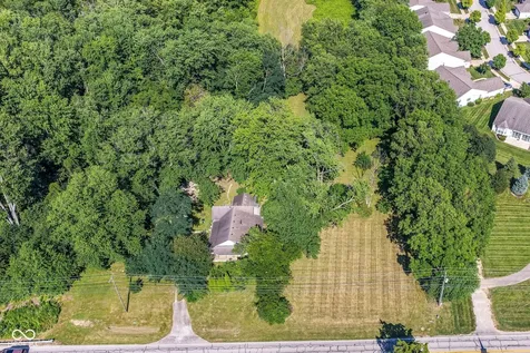 13182 Cyntheanne Road Fishers IN 46037