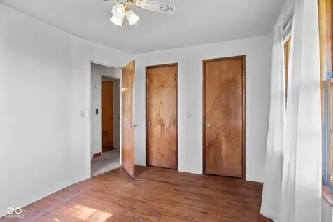 2172 E 500 N Whiteland IN 46184