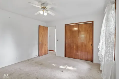 2172 E 500 N Whiteland IN 46184