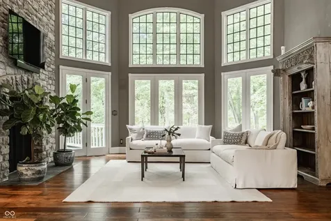 9648 Irishmans Run Lane Zionsville IN 46077