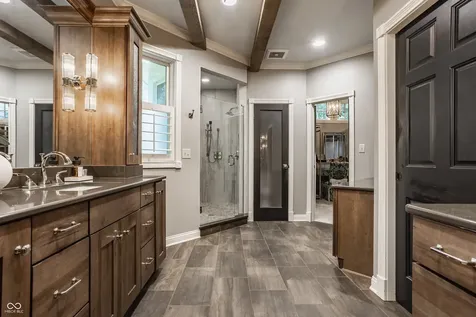 9648 Irishmans Run Lane Zionsville IN 46077