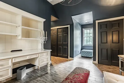 9648 Irishmans Run Lane Zionsville IN 46077