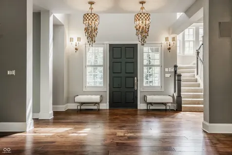 9648 Irishmans Run Lane Zionsville IN 46077