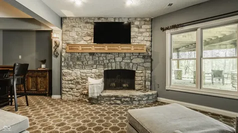 9648 Irishmans Run Lane Zionsville IN 46077