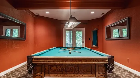 9648 Irishmans Run Lane Zionsville IN 46077