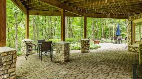 9648 Irishmans Run Lane Zionsville IN 46077