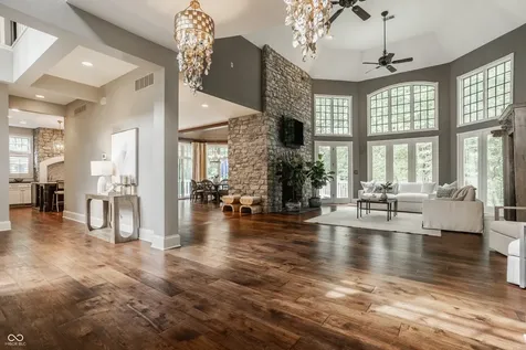 9648 Irishmans Run Lane Zionsville IN 46077
