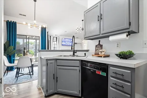 4135 Eagle Cove Drive W Indianapolis IN 46254
