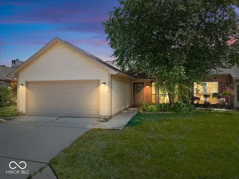 4135 Eagle Cove Drive W Indianapolis IN 46254